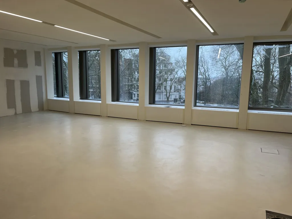 Pièces - Bureau Iconique avec Terrasses à Louizalaan, Bruxelles