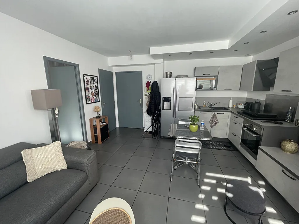 Soggiorno - T2 Apartment with Balcony in Janneyrias