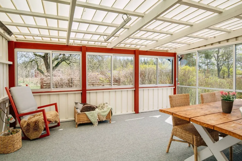 Terrasse - Charming Red Villa with Countryside View in Jula