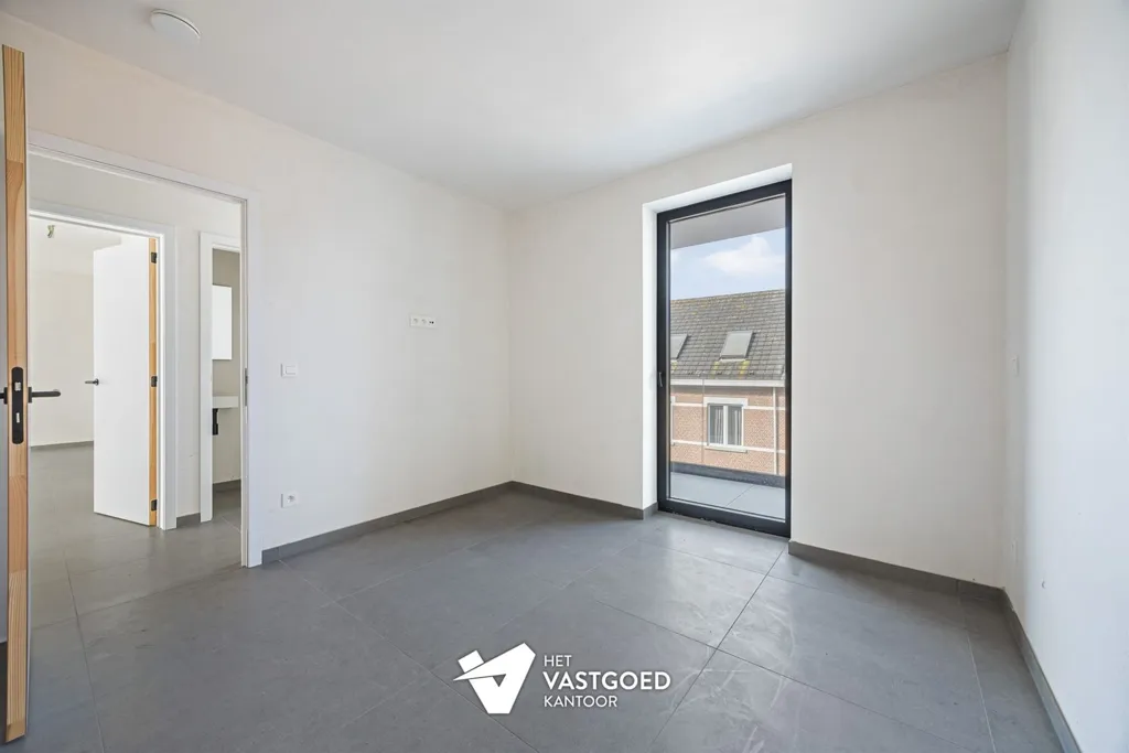 Stanze - Newly Built Apartment with Terrace in Ham