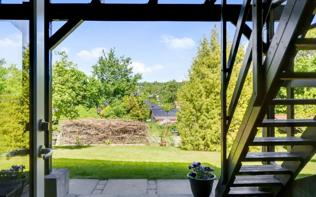 Terrazza - Renovated Villa with Garden in Måløv