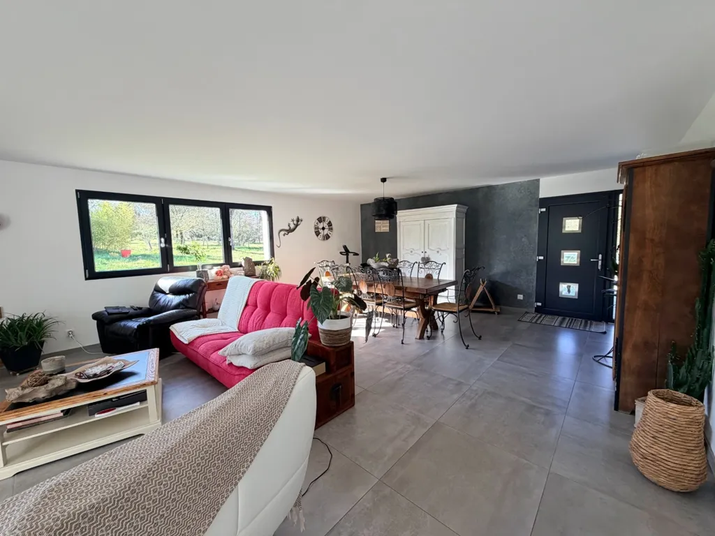 Living Room - Contemporary House with Pool and Spa in Escource