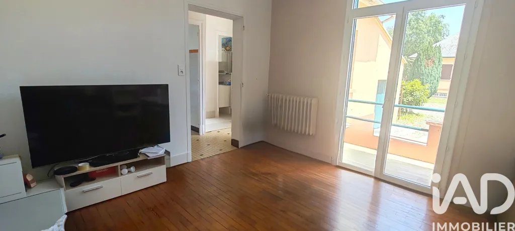 Séjour - Maison avec Jardin et Garage à Tarbes