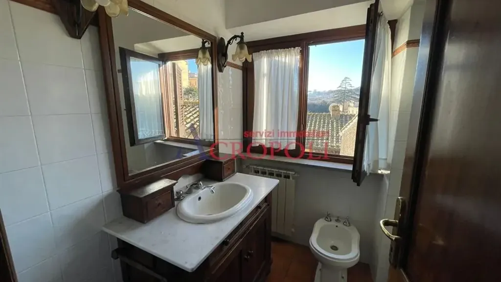 Vannitoad - Charming Two-Level Apartment in Bracciano