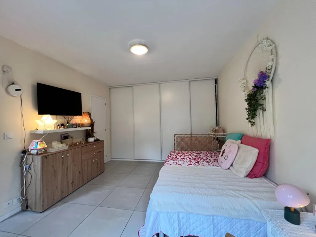 Chambres - Studio Rénové avec Jardinet à Cannes