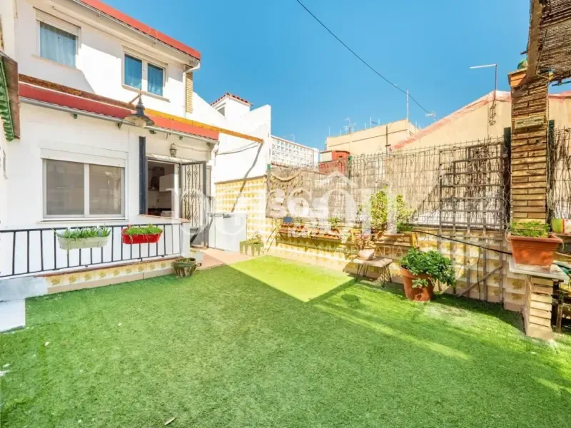 Aed - 3 magamistoaga korter asukohas ES