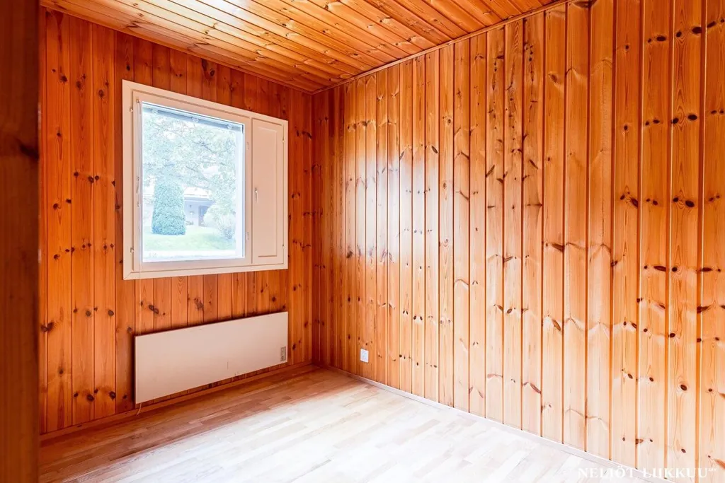 other_room