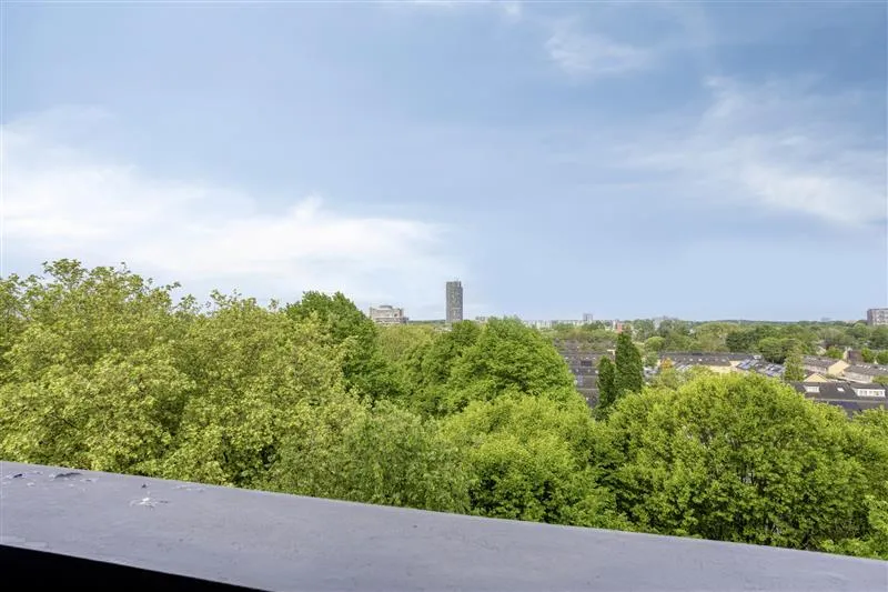 Rõdu - Spacious Apartment with Balconies in Eindhoven