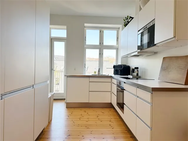 Cuisine - Apartment with Boulevard Views in Aalborg