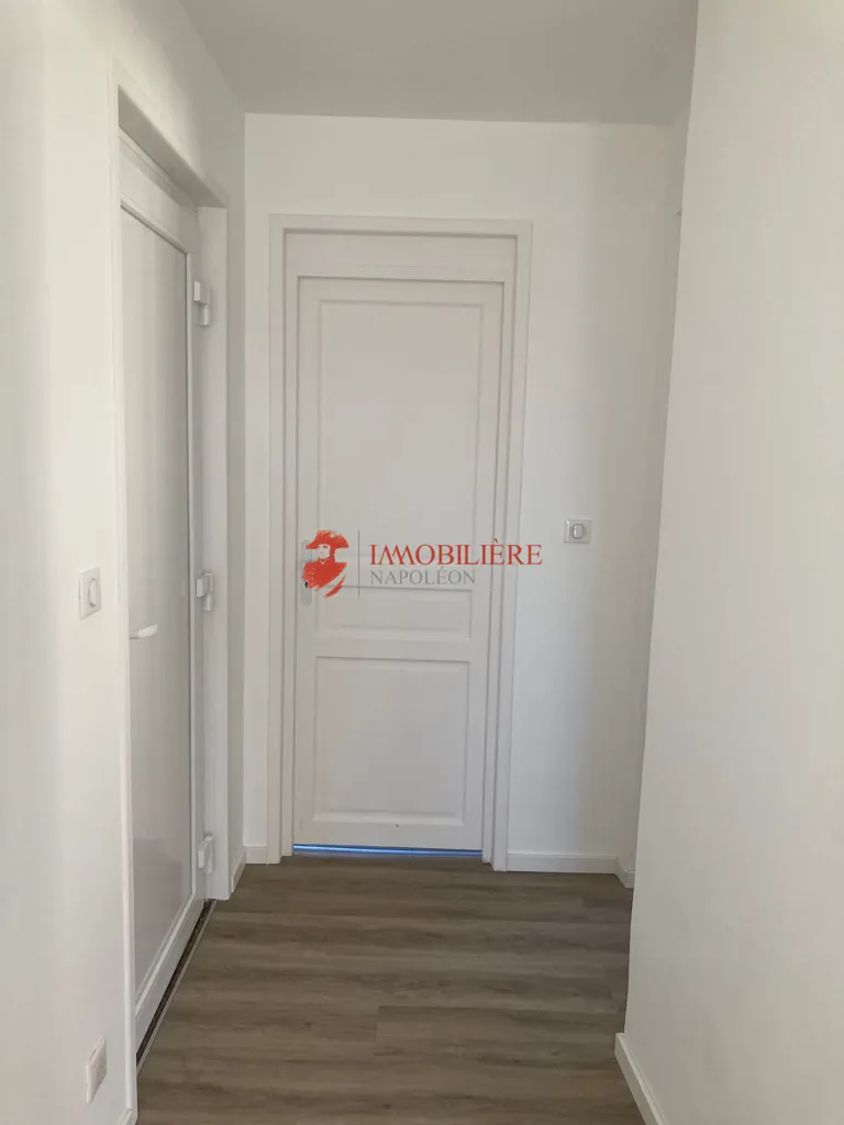 Entrée - Appartement Meublé T3 au Cœur de Mulhouse