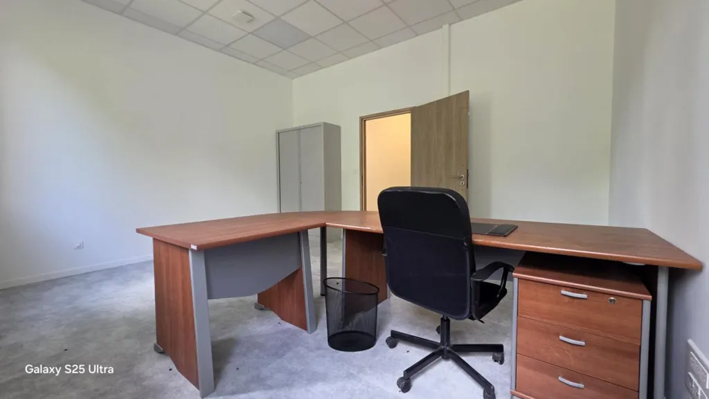Bureau - Centre d'Affaires Neuf au Parc Alata