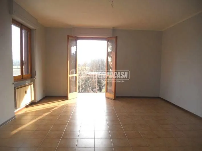 Pièces - Spacious Apartment with Balcony in Pontestura