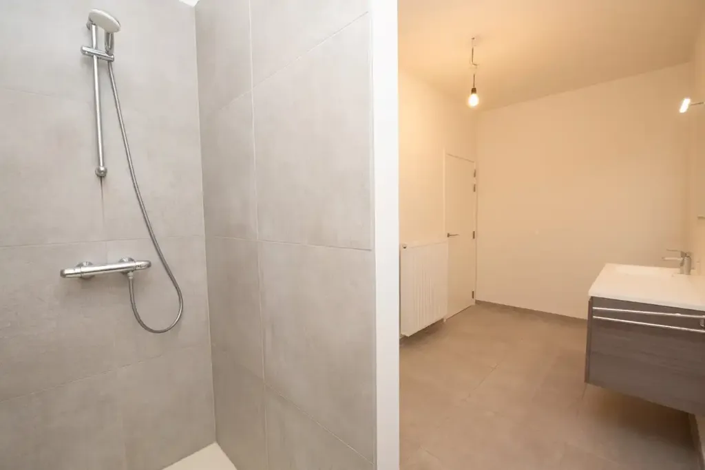 Bagni - Ground Floor Apartment with Garden in Waregem