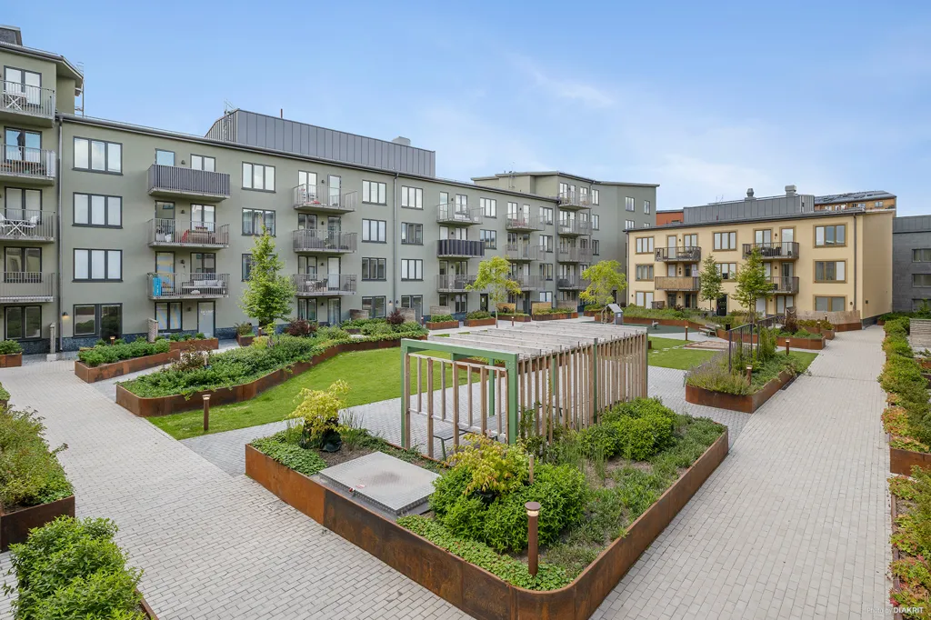 Aerial - 2-Bedroom Apartment with Balcony in Bromstensstaden