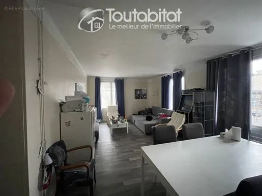 Salle à manger - Appartement 5 Pièces + Studio Indépendant au Cœur de la Ville