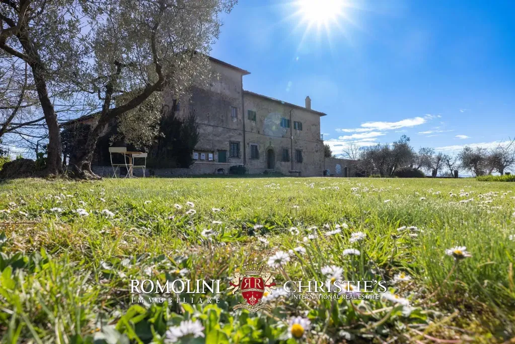 Välivaade - Historical Villa with Pool in Chianti Hills