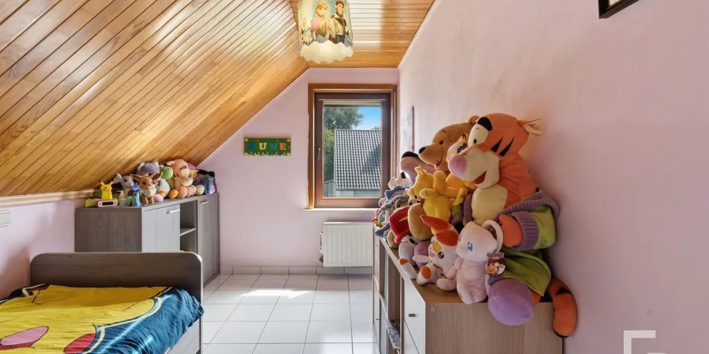 Chambres - Maison Individuelle avec Jardin à Poperinge