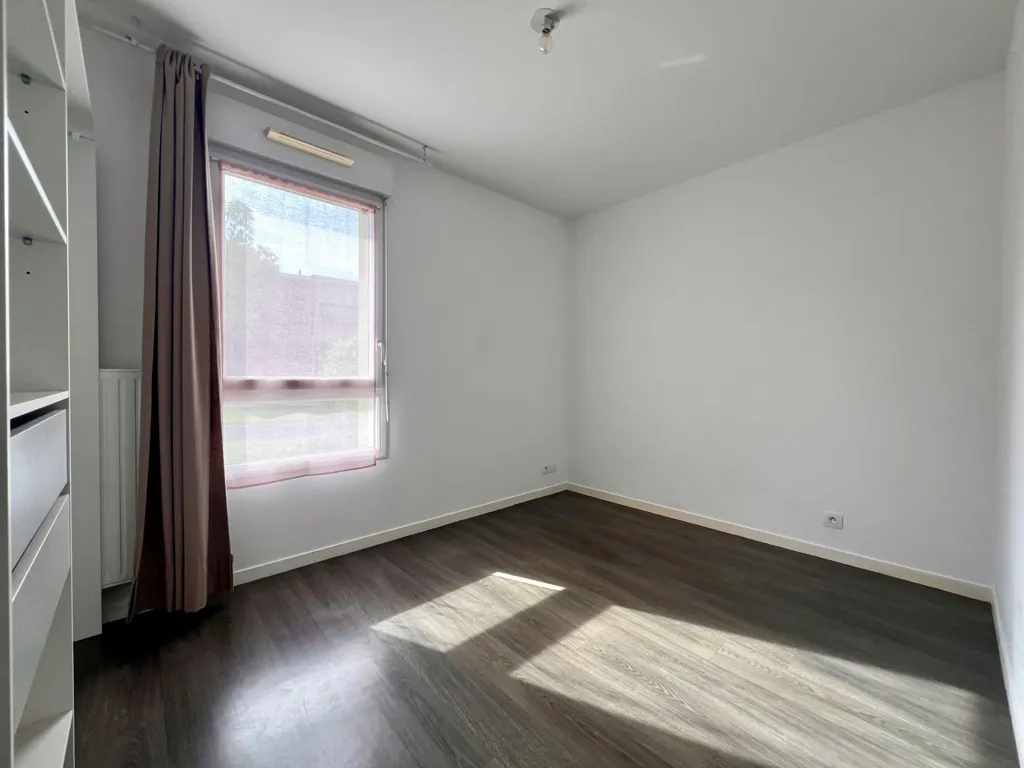 Toad - Recent Apartment with Terrace in Betton