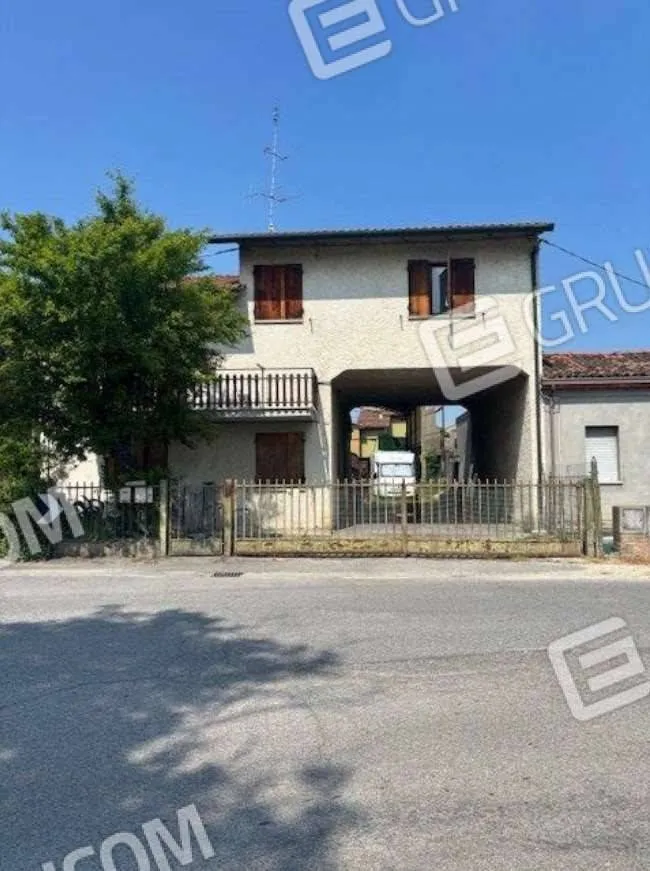 Extérieur - Auction Apartment with Garden in Russi
