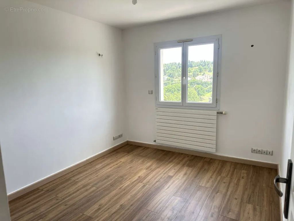 Stanze - House with Golf View and Pool near Saint-Etienne