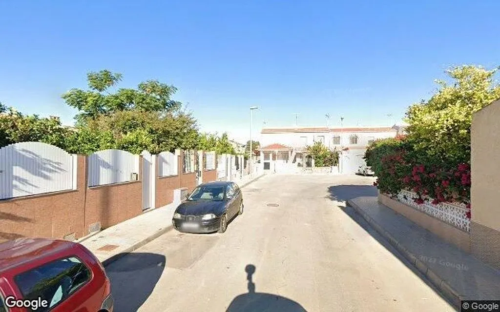 Välivaade - Occupied Semi-detached House in Santiago de la Ribera