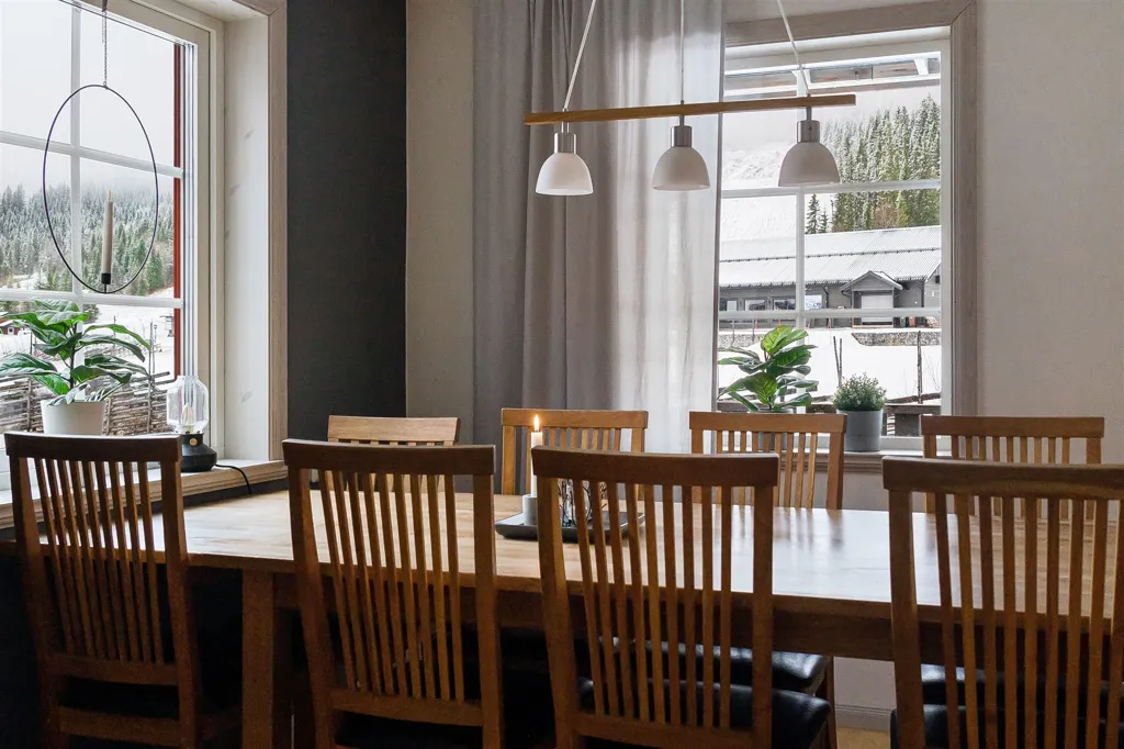 Salle à manger - Apartment with Ski Access in Klövsjö