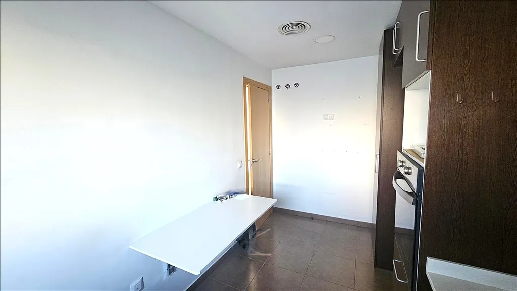 Kitchen - Residential Apartment with Terrace in Vilajuïga
