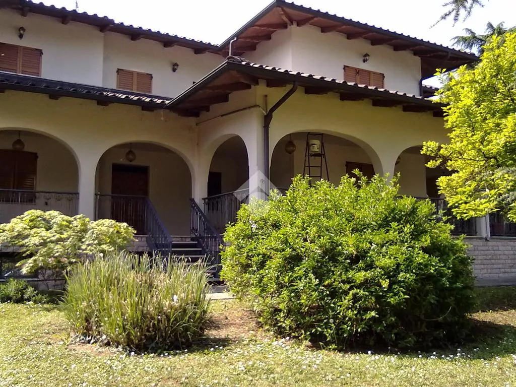 Extérieur - Spacious Apartment with Private Courtyard in Castelnuovo Rangone