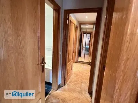 Entrée - Modern Flat with Balcony in Delicias, Madrid