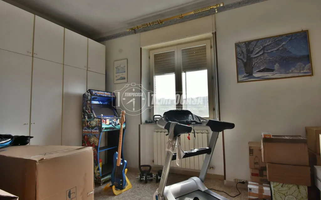 Studio - Duplex con due balconi in zona semicentrale a Tolentino