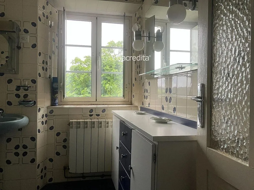 Salles de bain - Detached House with Balcony in Abegondo