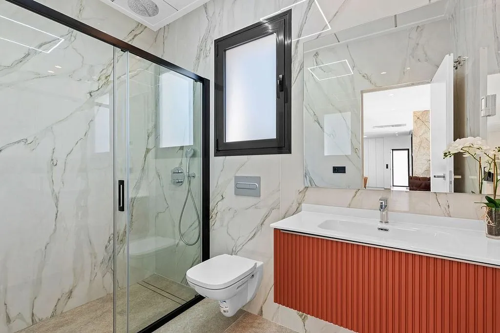 Salles de bain - New Villa with Pool in El Campello