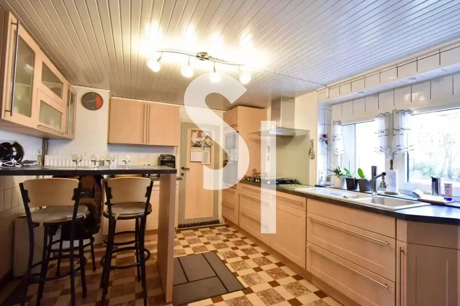 Cuisine - Maison Semi-Détachée avec Jardin à Arlon