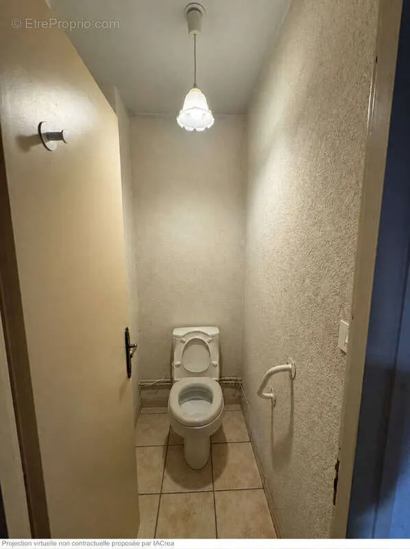 Salles de bain - Appartement avec Volumes Généreux à Annemasse