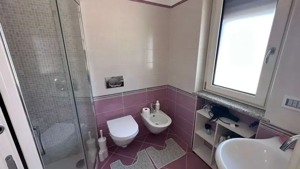 Salles de bain - Ground Floor Apartment with Sea View in Soverato