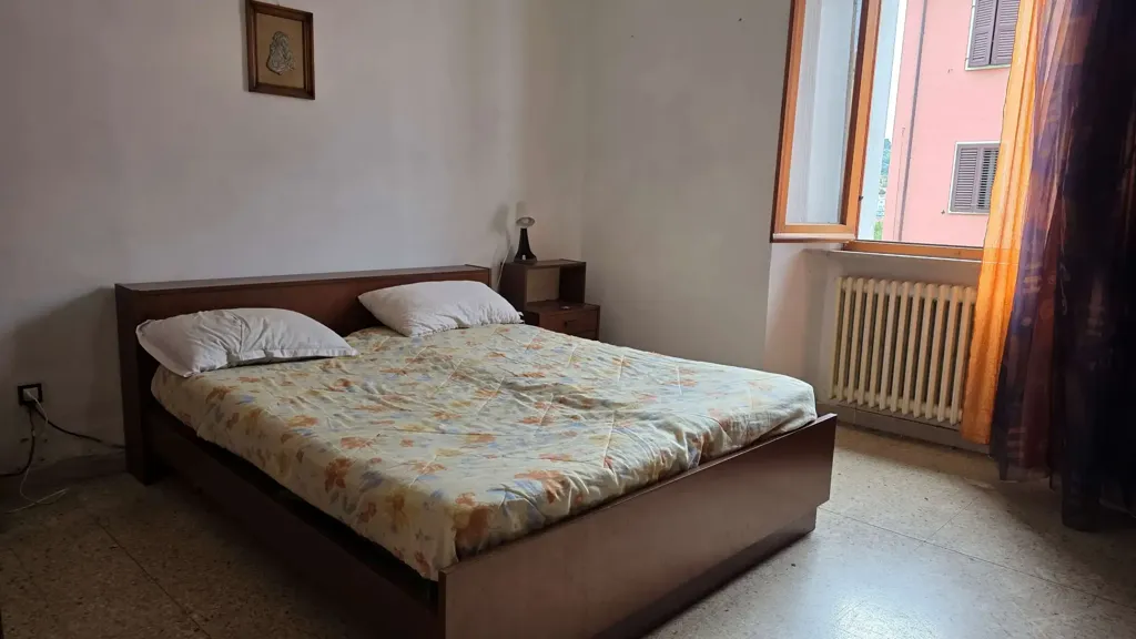 Magamistoad - Armed Trilocale with Garden in Ancona