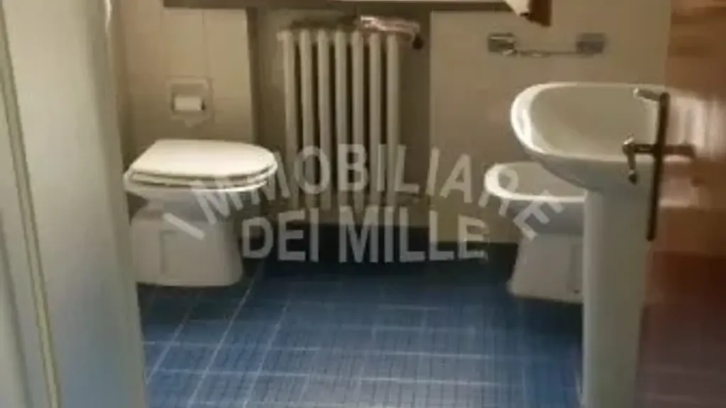 Badezimmer - Apartment with Balcony in Rubiera