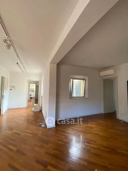 Séjour - Rustic-Style Flat with Caminetto in Modena