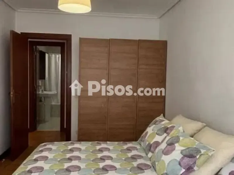 Chambres - Bright Apartment with Balcony in Logroño