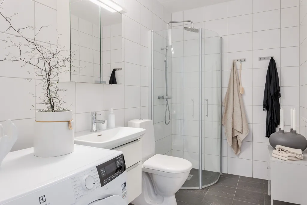 Salles de bain - Apartment with Solar Panels in Vikaholm