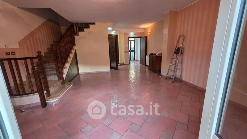 Esik - Terraced Villa with Balcony in Paola