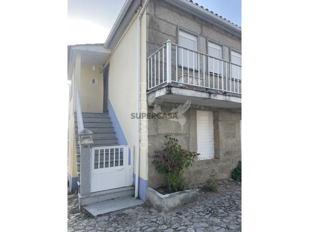 Välivaade - Renovated House with Terrace in Carvalhal