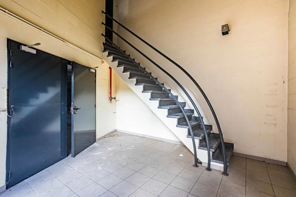 Pièces - Bâtiment pour usage mixte avec parking à Geraardsbergen
