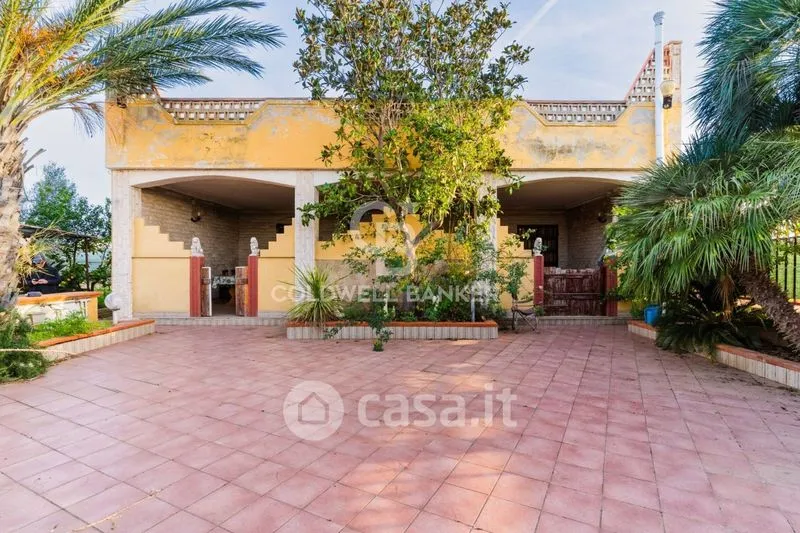 Extérieur - Villa with Pool in Contrada Tufarelle, Andria