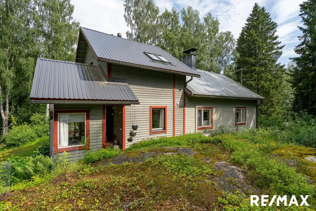 Välivaade - Historic Home with Modern Amenities in Sappee