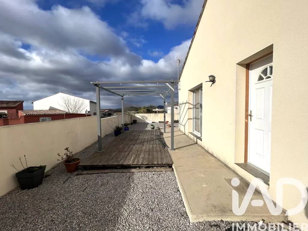 Terrass - Flat-Roofed Villa with Pool Potential in Autignac