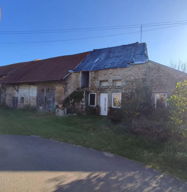 Extérieur - Maison en Pierre à Restaurer à Marigny l'Eglise