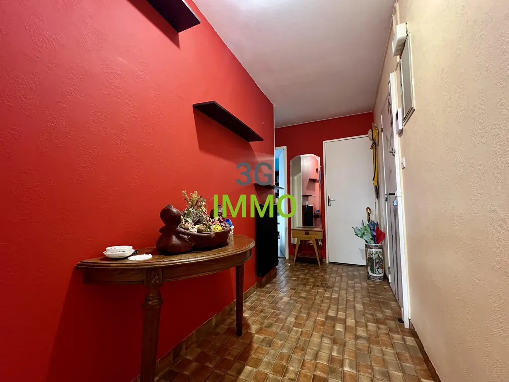 Entrée - Appartement 2 Chambres avec Balcon à Nevers