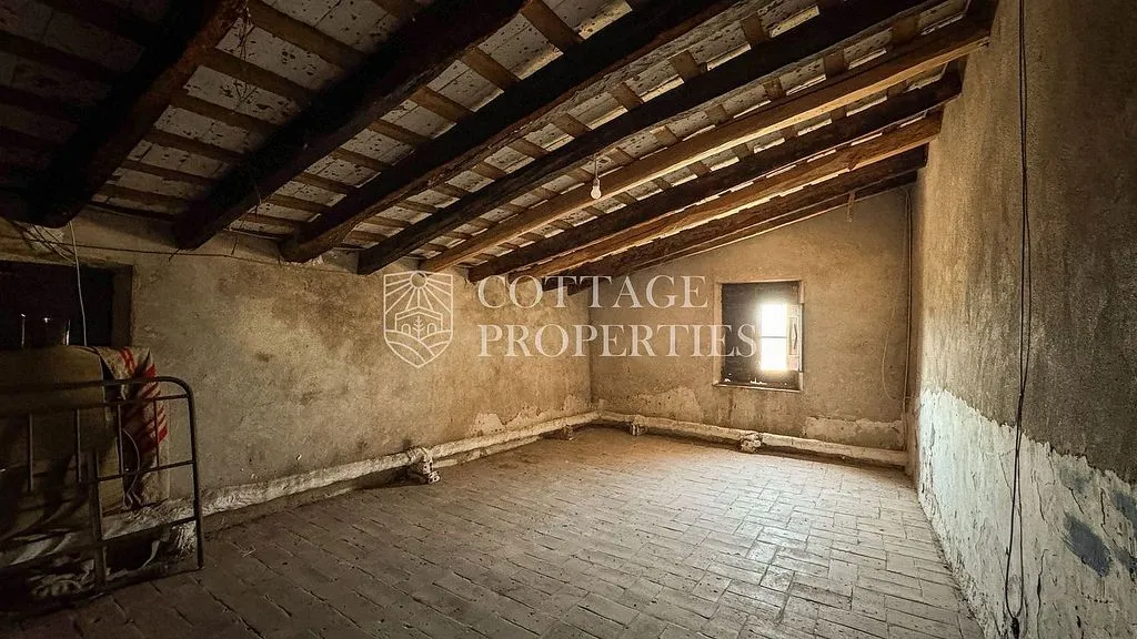 Rooms - Traditional Masía in Bellcaire d'Empordà