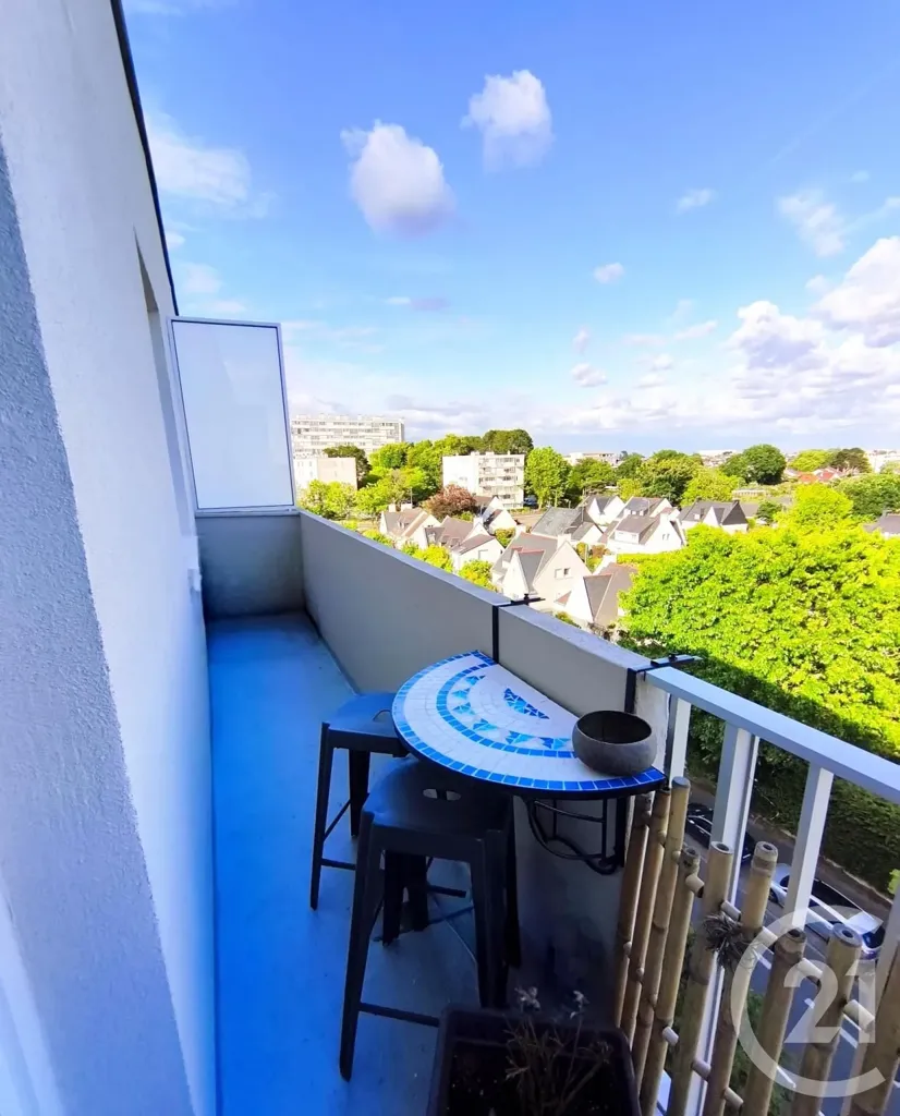 Rõdu - 1-Bedroom Flat with Balcony in Saint-Herblain